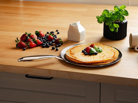 So bereiten Sie Pfannkuchen mit Küchenutensilien von ONYX Cookware zu