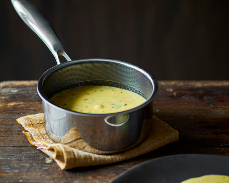 Hausgemachte Bearnaise Sauce – einfaches Rezept für klassische Bearnaise