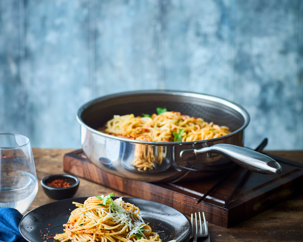 Rezept für Spaghetti Alfredo mit Petersilie und Cayenne
