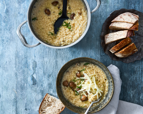 Rezept für Risotto mit Pilzen – cremiger und aromatischer Klassiker