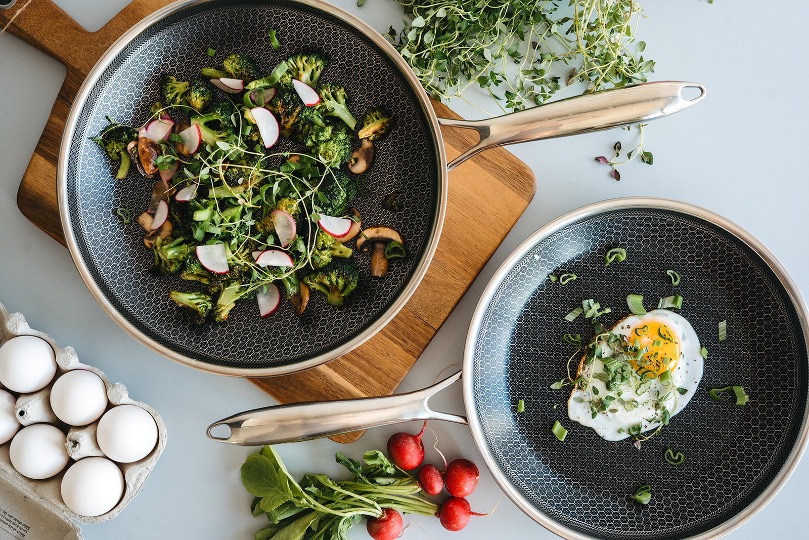 So pflegen Sie Ihre ONYX Cookware Non-Stick Hybridpfanne richtig