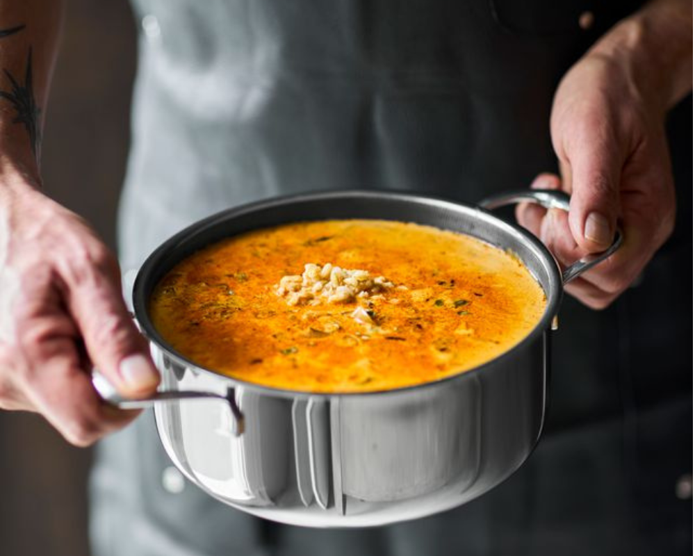 Cremige Zwiebelsuppe mit Perlgraupen
