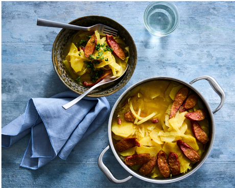 Karrykohl und Würstchen