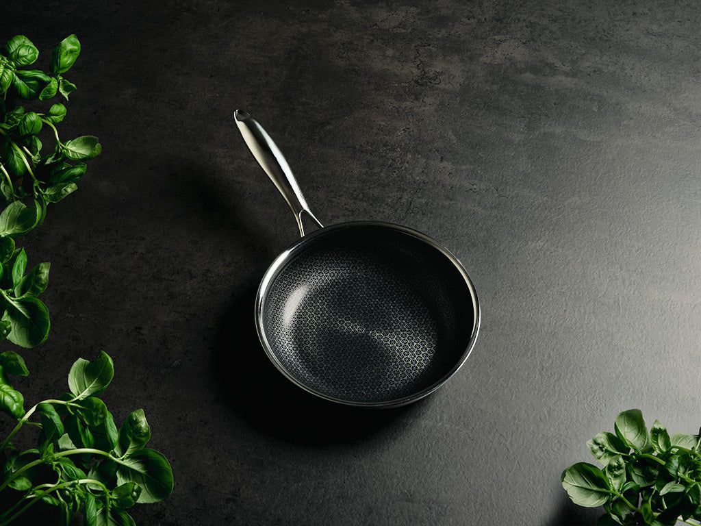BRATPFANNE 20CM - 10