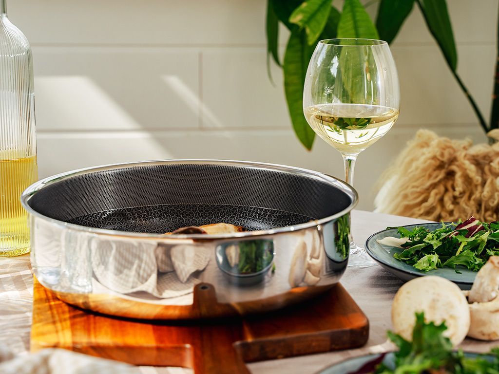 SAUTÉPFANNE MIT ABNEHMBAREM GRIFF 26CM SET - 3