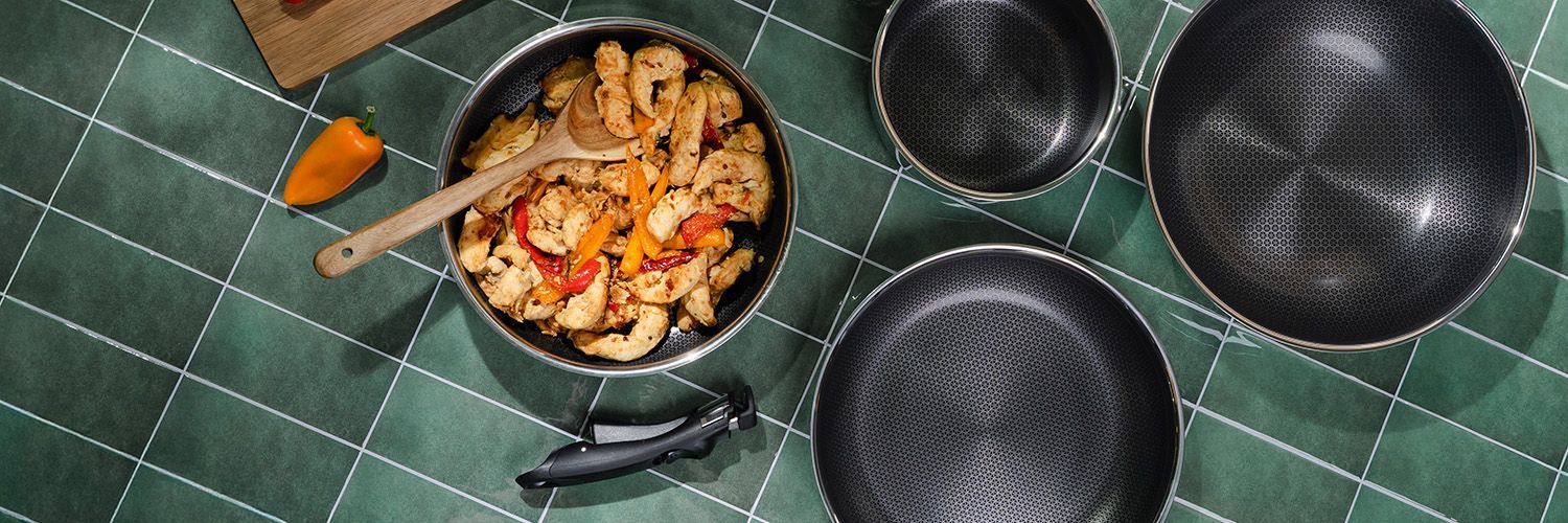 SAUTÉPFANNE MIT ABNEHMBAREM GRIFF 26CM SET