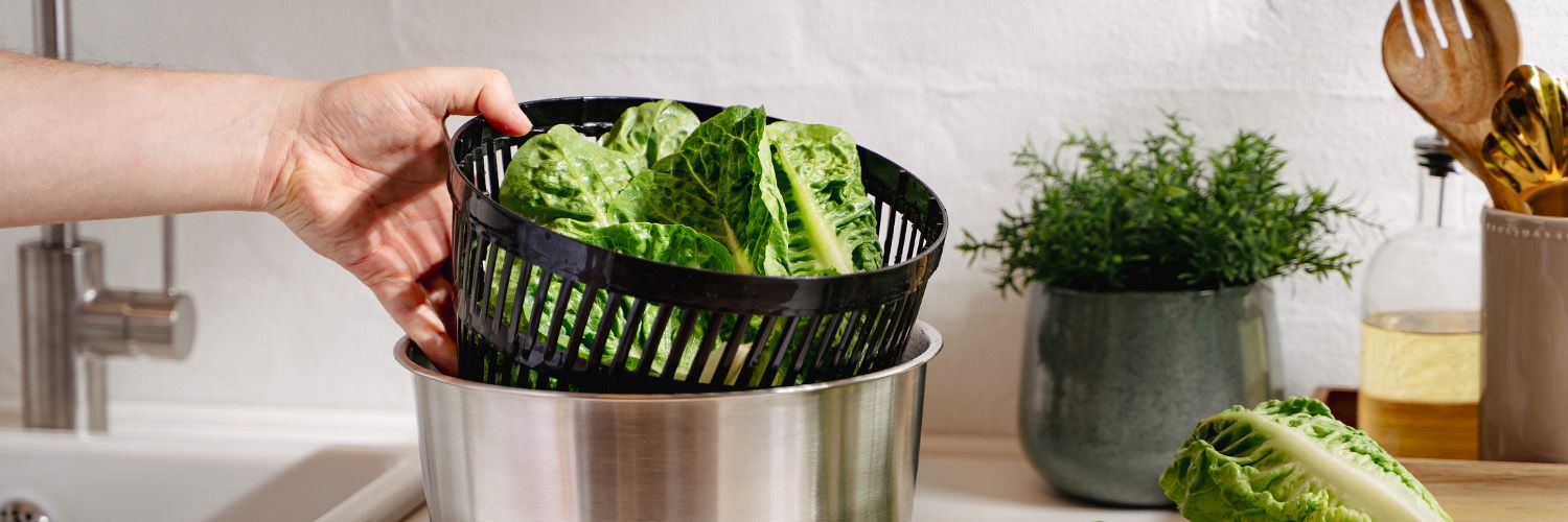 SALATSCHLEUDER AUS EDELSTAHL