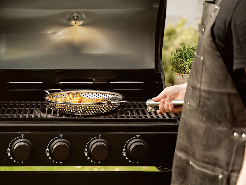 BBQ-GRILLPFANNE MIT ABNEHMBAREM GRIFF 28 CM