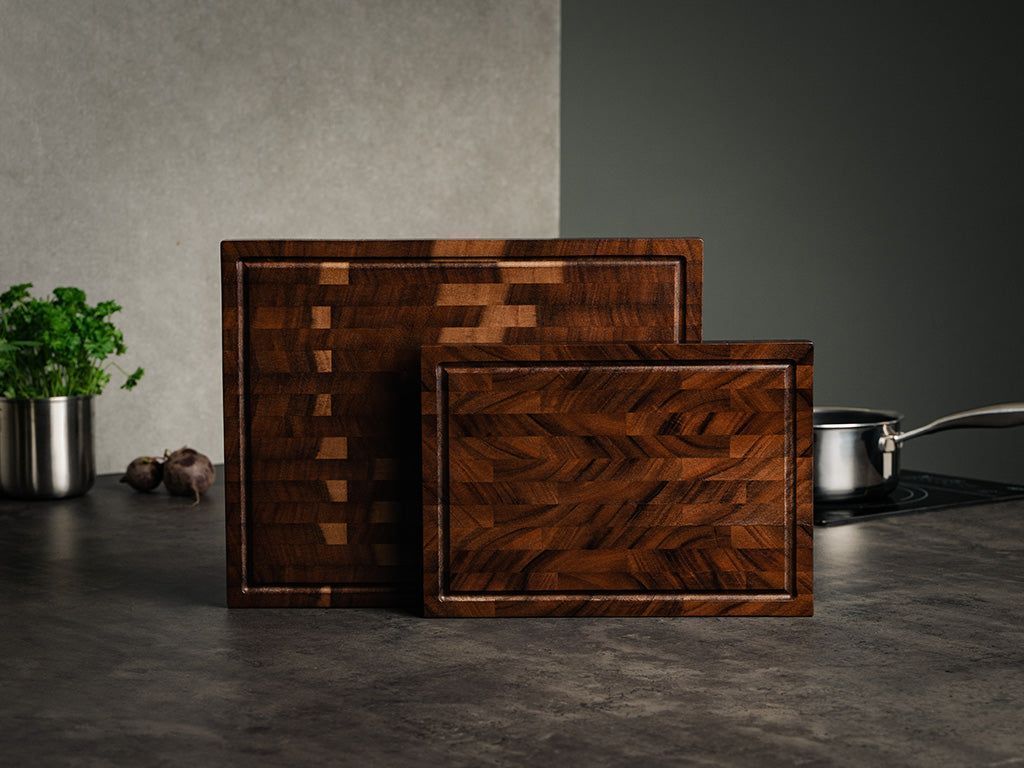 WALNUSS-SCHNEIDEBRETT – ESSENTIAL SET - 8