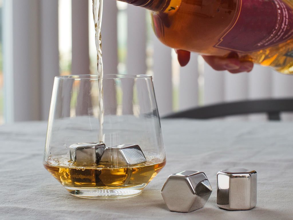 WIEDERVERWENDBAREN EDELSTAHL-EISWÜRFEL - 4-STÜCK - 6