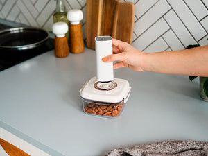 Vacuum Storage Container 700ML Set - 4-PC - 6